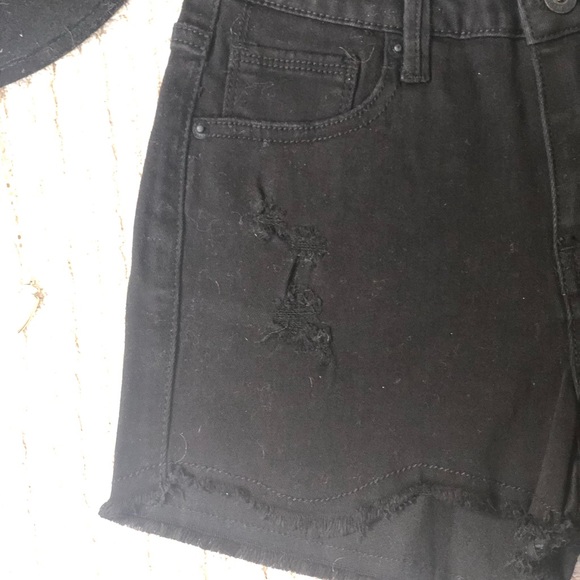 Distressed denim shorts - Picture 7 of 10